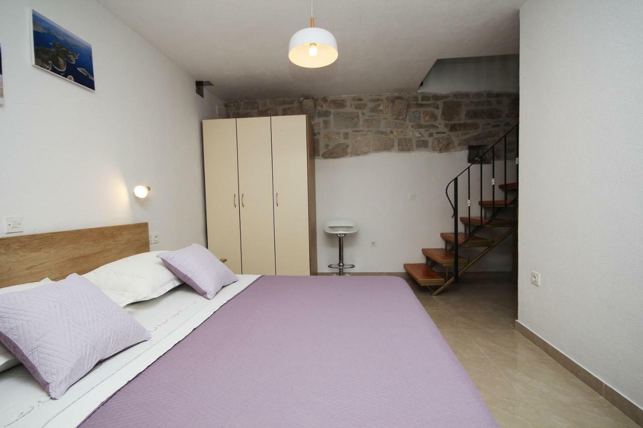 Apartmani Dalmacija Brela Extérieur photo
