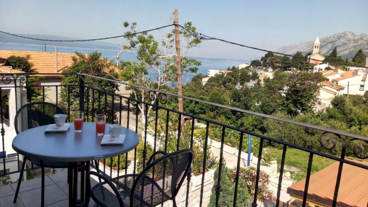 Apartmani Dalmacija Brela Extérieur photo