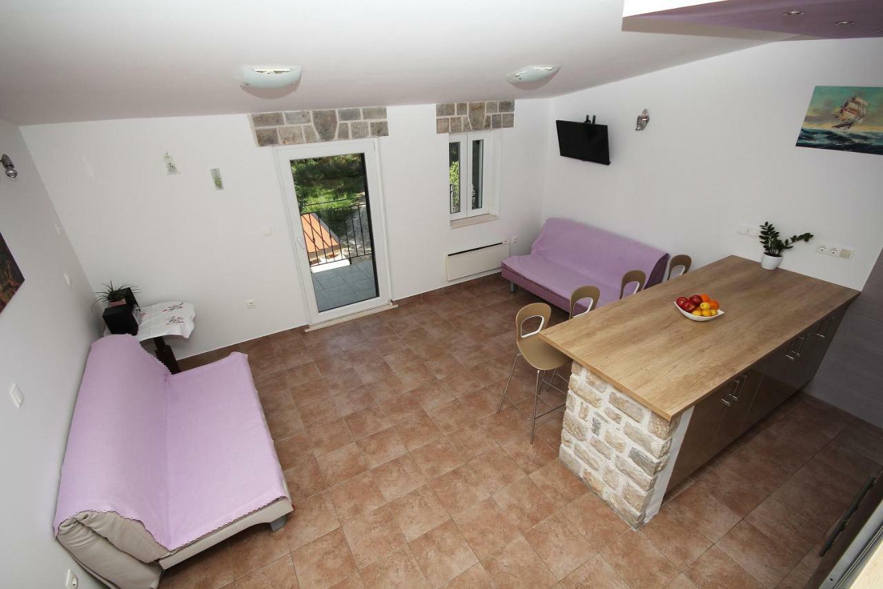 Apartmani Dalmacija Brela Extérieur photo