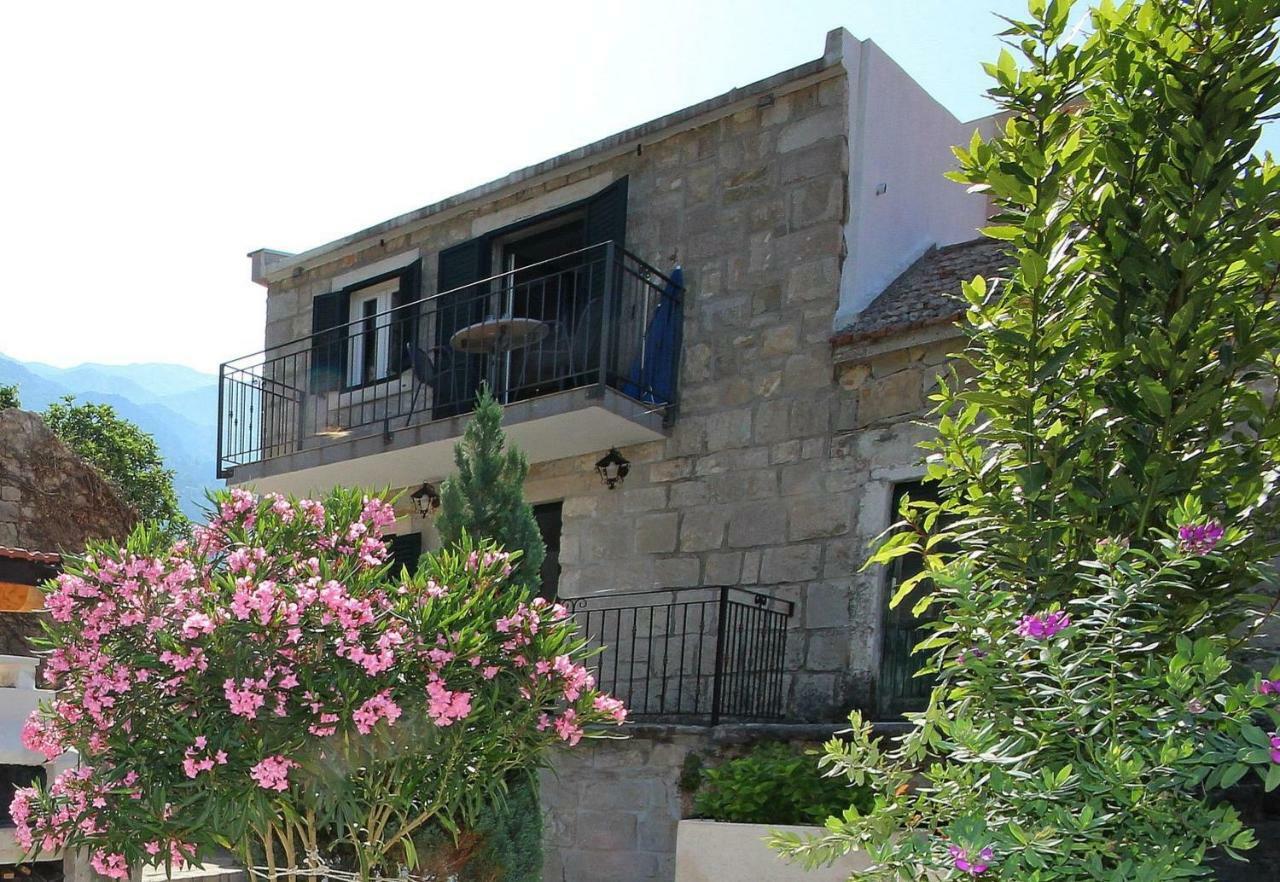 Apartmani Dalmacija Brela Extérieur photo